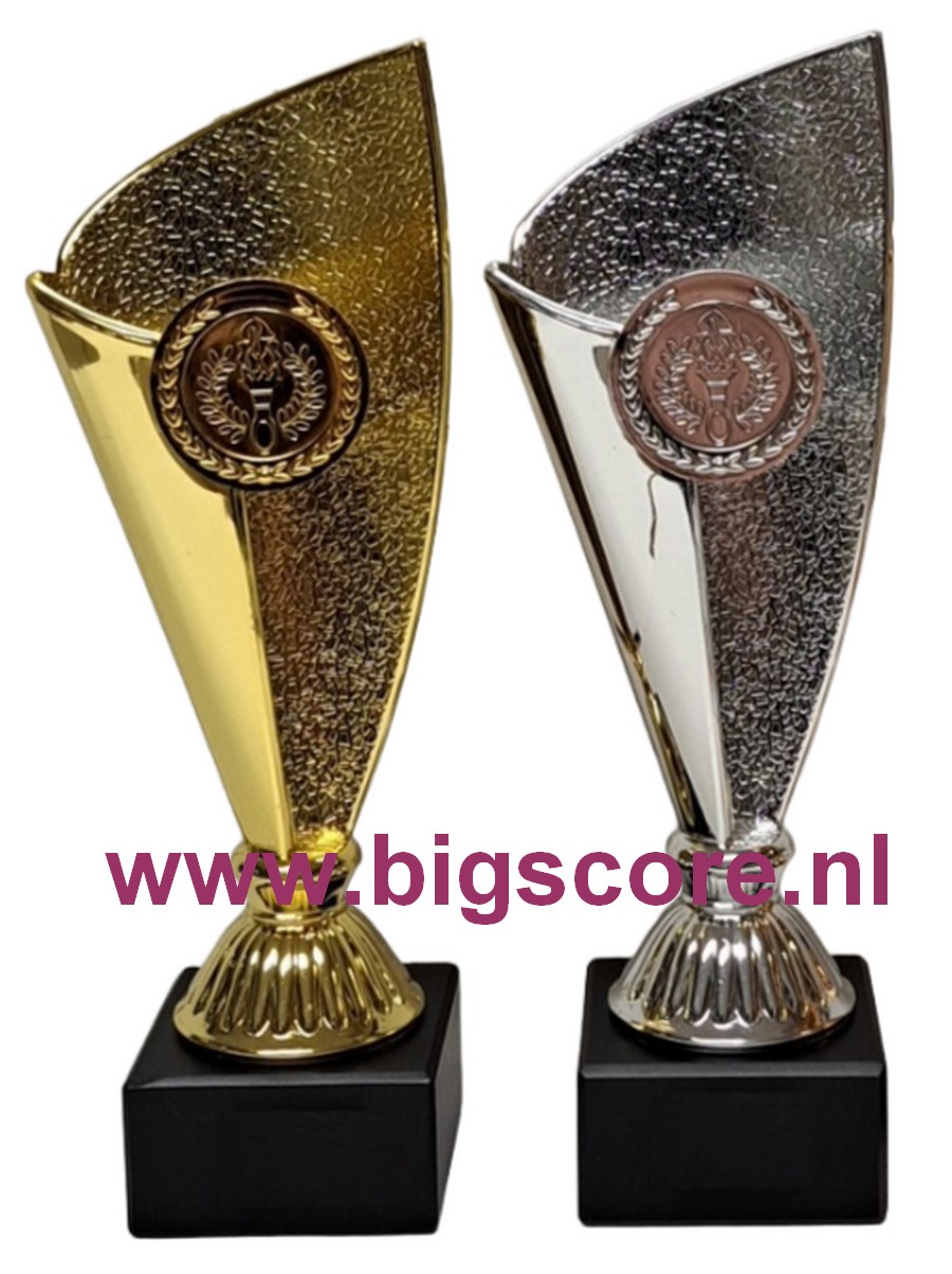 AUB 507 Kunststofbeker 1x Goud en 1 x Zilver Laatste OP=OP!!